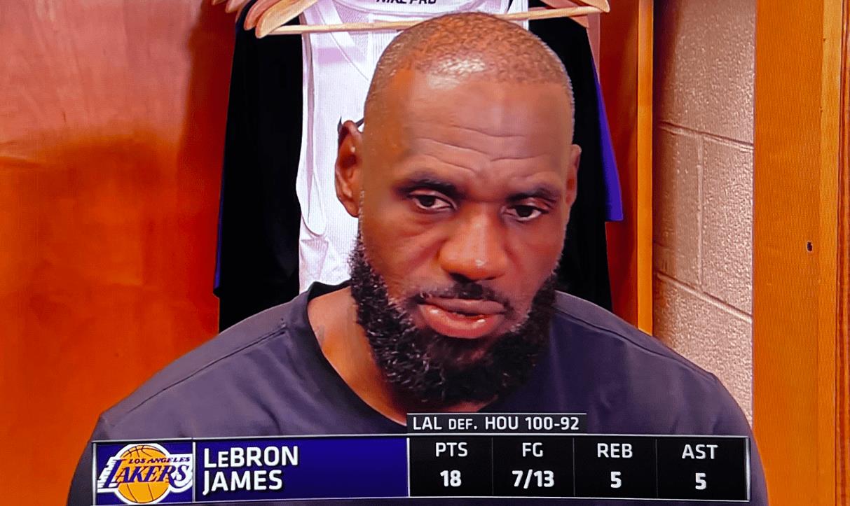 詹姆斯评杜兰特：历史级对手，唯有打乱节奏