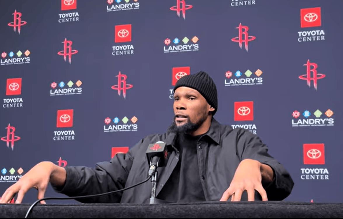 杜兰特赛后总结，关键时刻手感不佳，我需要找到方法让队友打得更轻松