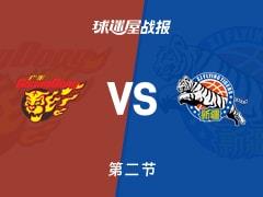 广东半场领先新疆13分，萨姆纳贡献14 3 6