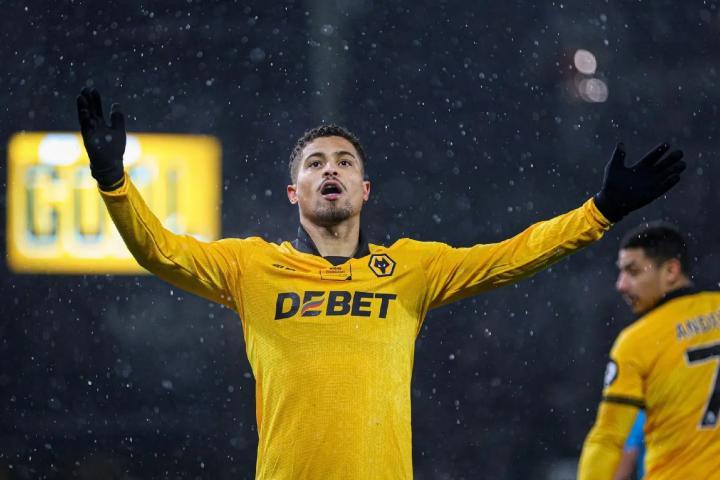 意甲转会进行时，那不勒斯与若昂-戈麦斯经纪人的会谈传出积极信号