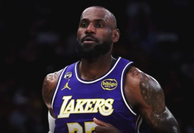 詹姆斯出战1610场，距常规赛历史第一仅差1场