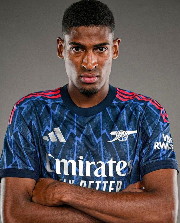 莫斯克拉可选择哥伦比亚，但他只愿为西班牙出战