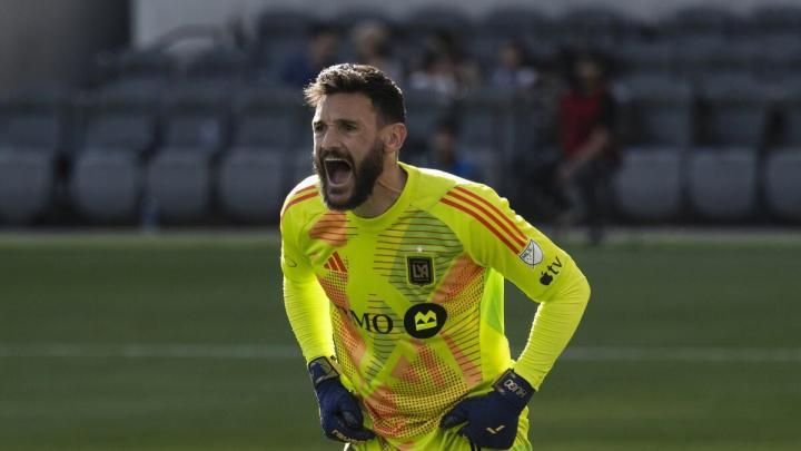 依旧稳健，39岁前热刺门将洛里创美职联开局前5场零封纪录