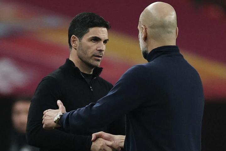 曼城球迷嘲讽枪手战术沉闷，电讯报：韧性标签崩塌，塔帅负全责