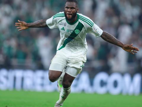 莫雷托透露，尤文图斯对凯西有意引援，意甲多家球队同样对其关注