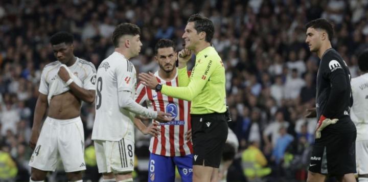 世体报道，巴尔韦德停赛仅一场引争议，西班牙足协或涉渎职