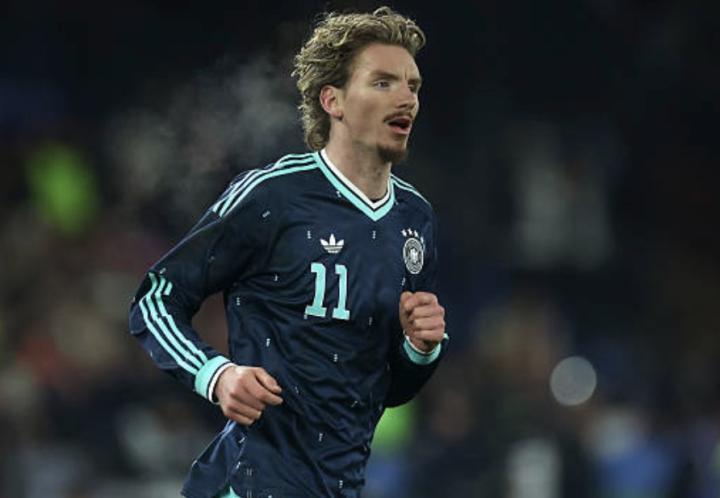 纳帅调整前锋人选，沃尔特马德获首发机会重拾信心