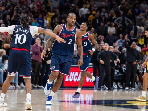 快船主帅透露，伦纳德带伤作战，加兰扛起球队进攻重任