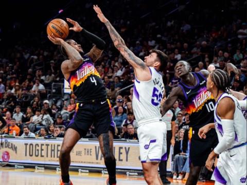 22分钟砍下31分创队史58年纪录，格林三项数据刷新状态回暖，杜兰特交易背后真正赢家是谁