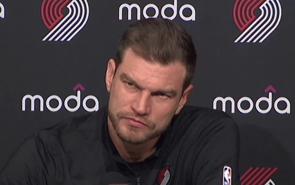 斯普利特盛赞杨瀚森：他已经成长为更优秀的球员