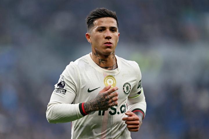 马卡报：恩佐加盟皇马可能性远超罗德里，弗洛伦蒂诺放弃引进计划