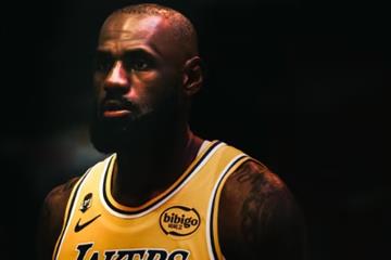 并列历史第一！詹姆斯第19次晋级季后赛，追平斯托克顿、马龙纪录