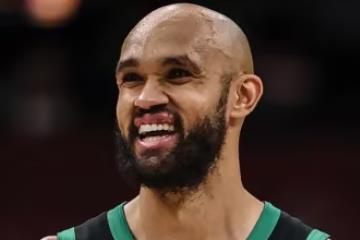 NBA官方：凯尔特人后卫德里克-怀特荣获本赛季体育道德风尚奖