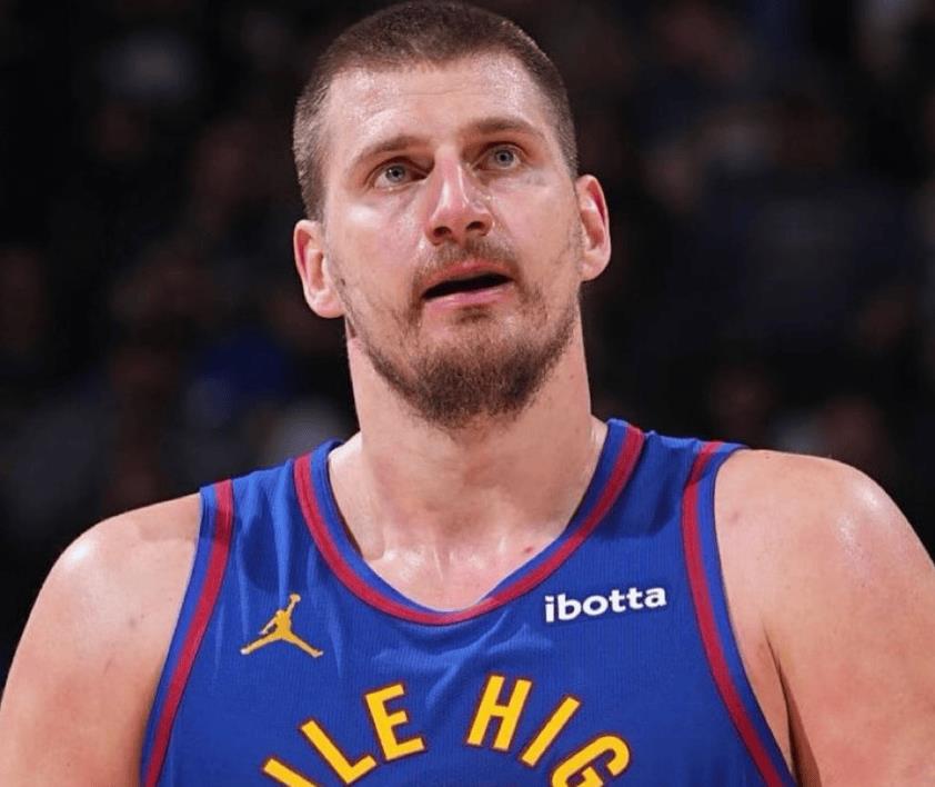 都不输，掘金七连胜稳如泰山，湖人仅差1.5胜场，火箭紧追其后