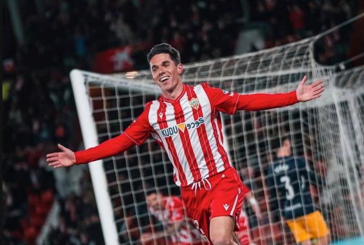 罗马瞄准皇马旧将阿里瓦斯，阿尔梅里亚2000万欧要价成焦点