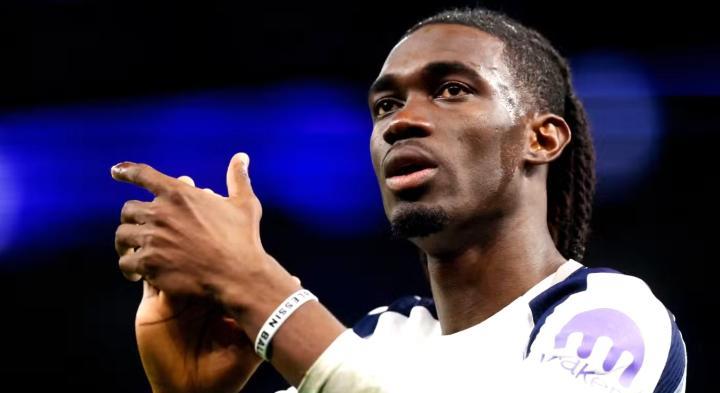 英媒透露，比苏马计划今夏离开热刺，可能转会费内巴切