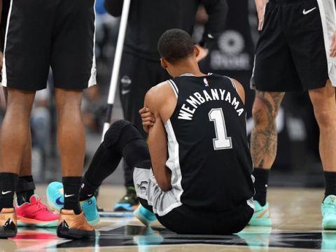 文班亚马评奖资格解析，最后三场出战一场20分钟即可锁定