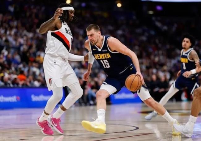 掘金18分逆转开拓者