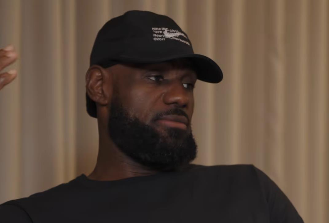 詹姆斯坦言：文班亚马巅峰期，我已不在联盟